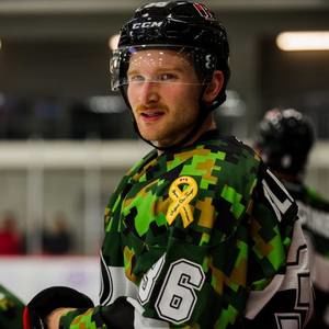 Meet your Posher, Christopher